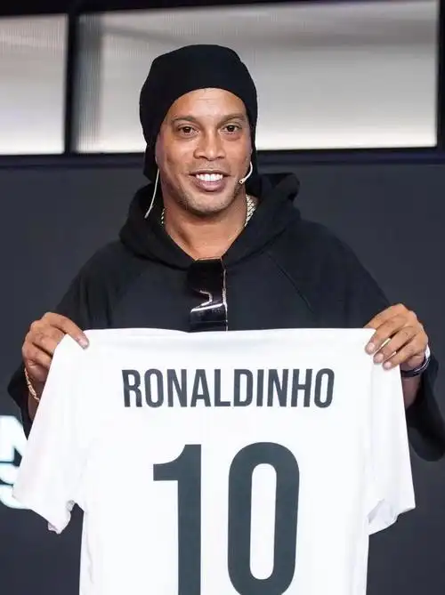 传控足球 传控足球